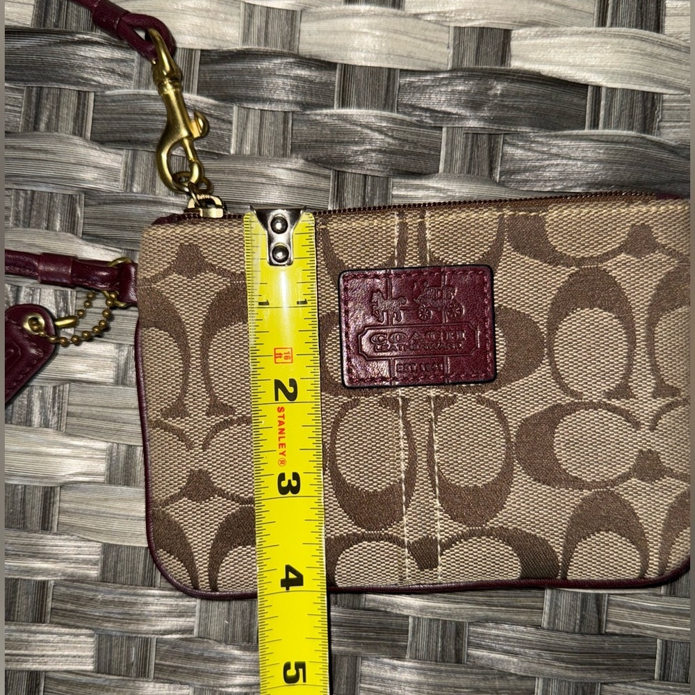 Coach Signature Jacquard Wristlet with Tattersall Plaid Lining, Burgundy Leather - Picture 5 of 6